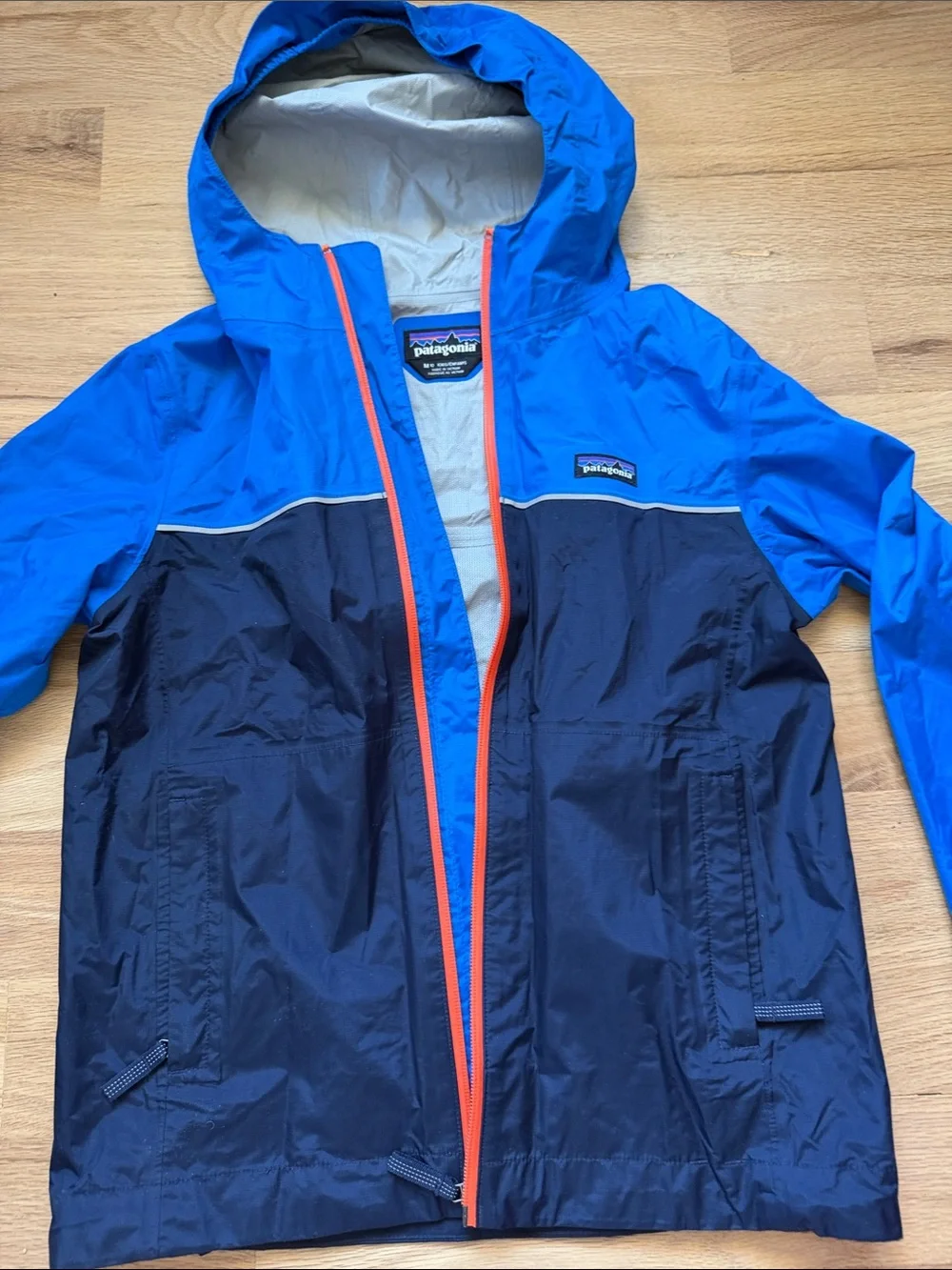 Patagonia Blue/Navy Boys' Torrentshell Rain Jacket with Orange Zipper Sz M (10)